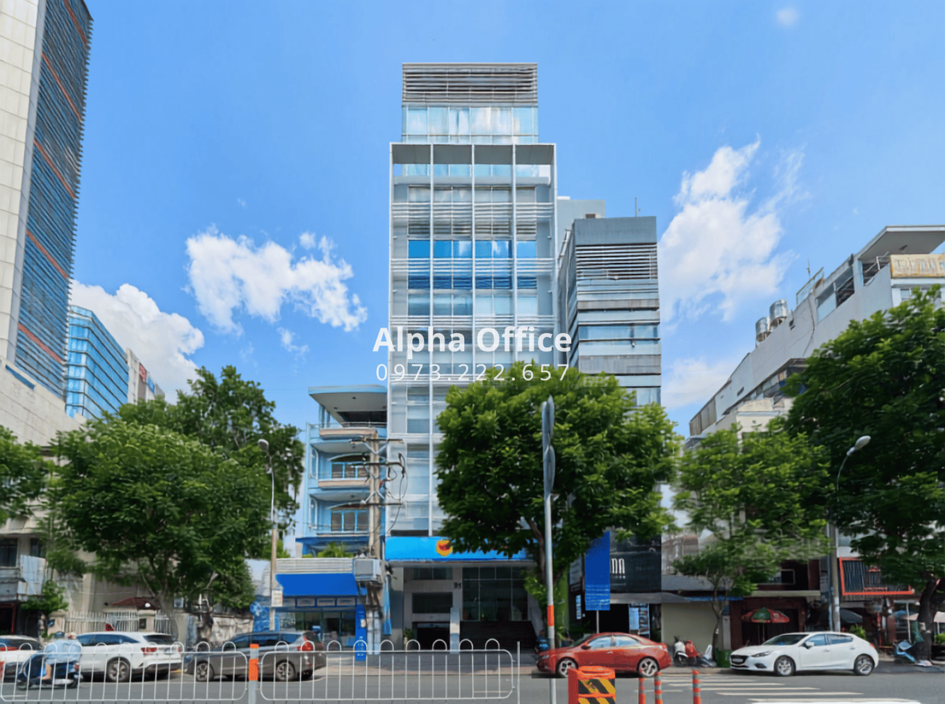 Pha Lan Building